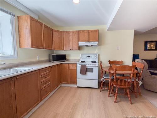 184 Diamond St, Fredericton, NB 