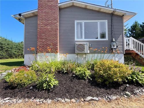 184 Diamond St, Fredericton, NB 