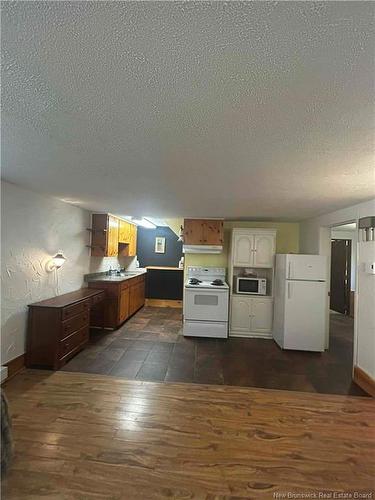 61 Carney Ave, Moncton, NB 