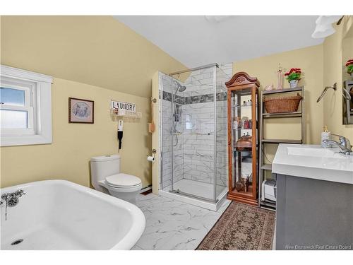 121 St Gertrude St, Woodstock, NB 