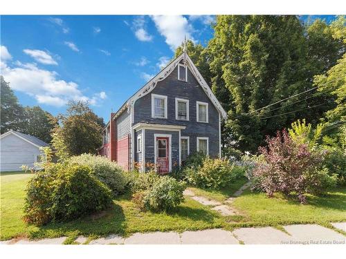 121 St Gertrude St, Woodstock, NB 