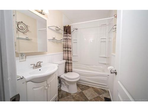 51 Carr St, Geary, NB 
