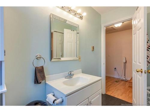 16 Elm St, Saint Stephen, NB 