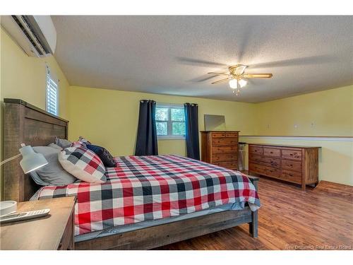 16 Elm St, Saint Stephen, NB 