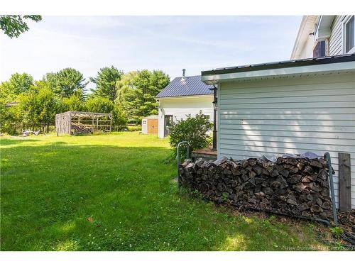 16 Elm St, Saint Stephen, NB 