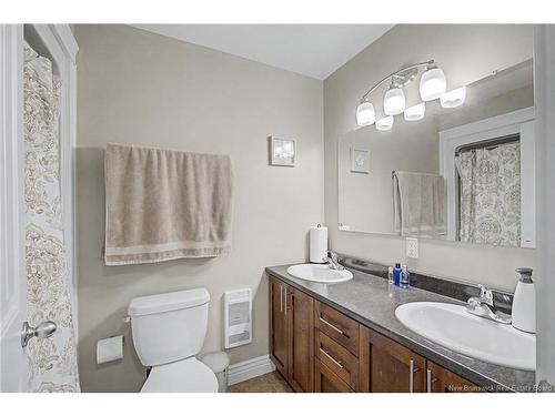 202 James St, Fredericton, NB 