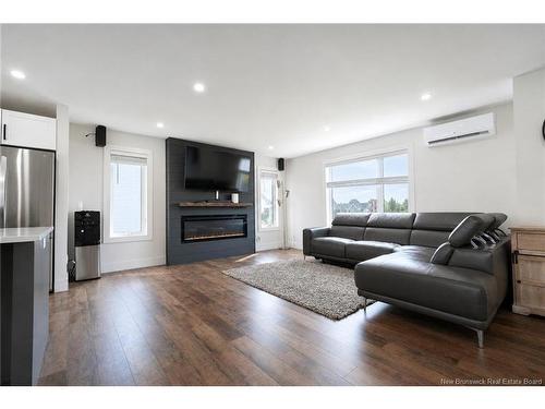 22 Mathias St, Dieppe, NB 