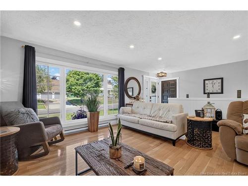 14 Cabot Dr, Moncton, NB 