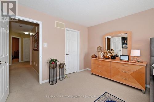 30 Spruce Pine Crescent, Vaughan, ON - Indoor