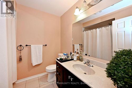 30 Spruce Pine Crescent, Vaughan, ON - Indoor Photo Showing Bathroom