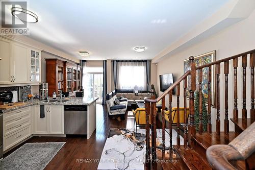 30 Spruce Pine Crescent, Vaughan, ON - Indoor