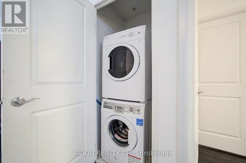 907 - 9582 Markham Road, Markham, ON - Indoor Photo Showing Laundry Room