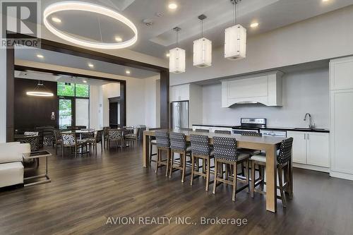 907 - 9582 Markham Road, Markham, ON - Indoor Photo Showing Dining Room
