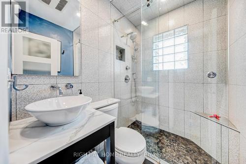 Bathroom - 74 Mccaul Street, Brampton, ON - Indoor Photo Showing Bathroom