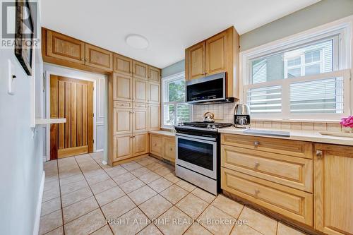 Kitchen - 74 Mccaul Street, Brampton, ON - Indoor Photo Showing Kitchen