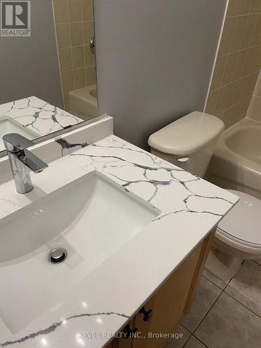 3167 Morning Glory Mews, Mississauga, ON - Indoor Photo Showing Bathroom