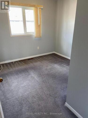 3167 Morning Glory Mews, Mississauga, ON - Indoor Photo Showing Other Room