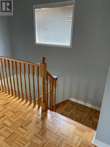 3167 Morning Glory Mews, Mississauga, ON - Indoor Photo Showing Other Room