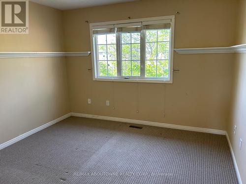 2473 Lazio Lane, Oakville, ON - Indoor Photo Showing Other Room