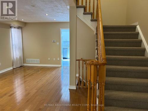 2473 Lazio Lane, Oakville, ON - Indoor Photo Showing Other Room