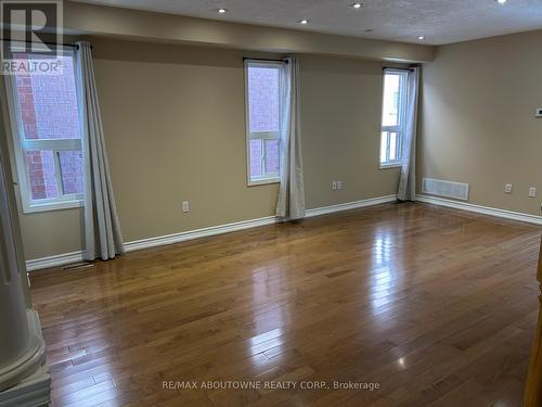 2473 Lazio Lane, Oakville, ON - Indoor Photo Showing Other Room