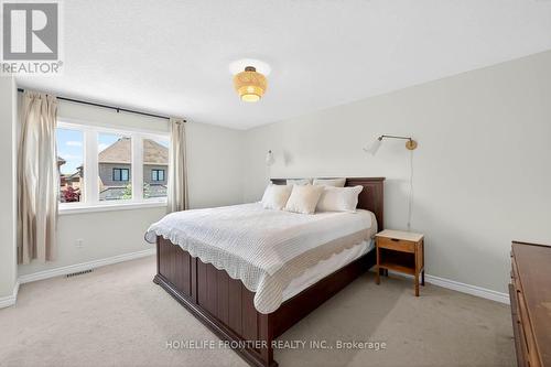 38 Templeton Court, Brampton, ON - Indoor Photo Showing Bedroom