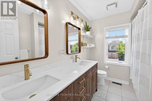 38 Templeton Court, Brampton, ON - Indoor Photo Showing Bathroom
