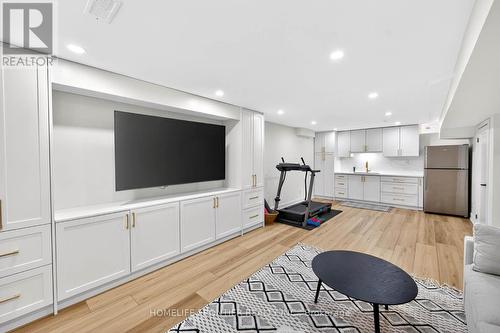 38 Templeton Court, Brampton, ON - Indoor