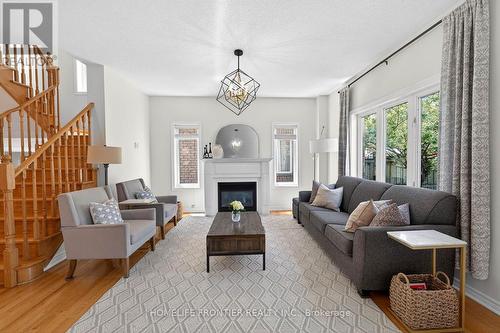 38 Templeton Court, Brampton, ON - Indoor Photo Showing Living Room With Fireplace