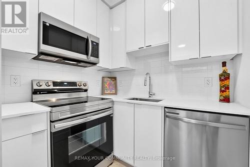 106 - 7277 Wilson Crescent, Niagara Falls, ON - Indoor Photo Showing Kitchen