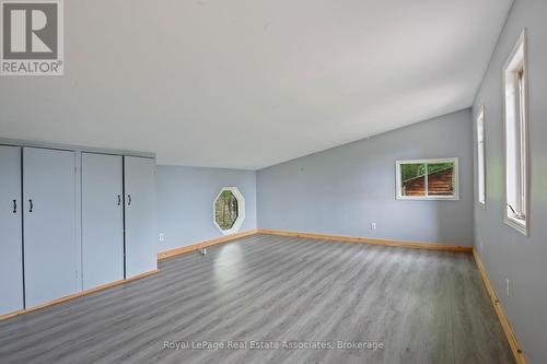5301 620 Highway, Wollaston, ON - Indoor Photo Showing Other Room