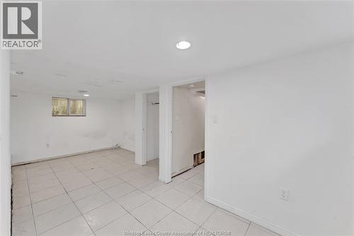 418 Caron Avenue, Windsor, ON - Indoor Photo Showing Other Room