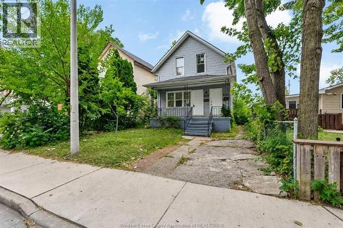 418 Caron Avenue, Windsor, ON - Outdoor