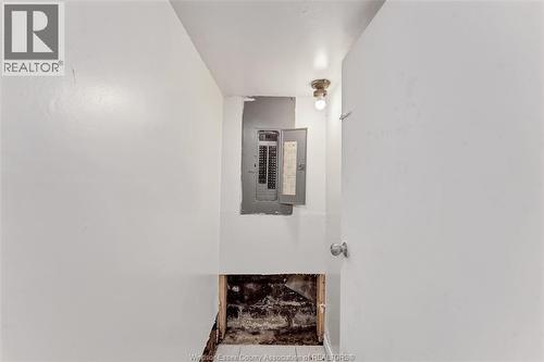 418 Caron Avenue, Windsor, ON - Indoor Photo Showing Other Room