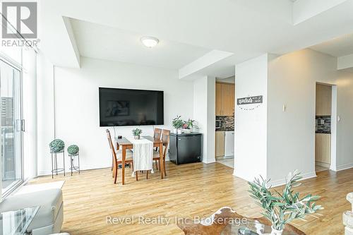 515 - 80 Port Street E, Mississauga (Port Credit), ON - Indoor