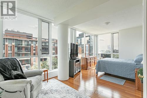 515 - 80 Port Street E, Mississauga (Port Credit), ON - Indoor