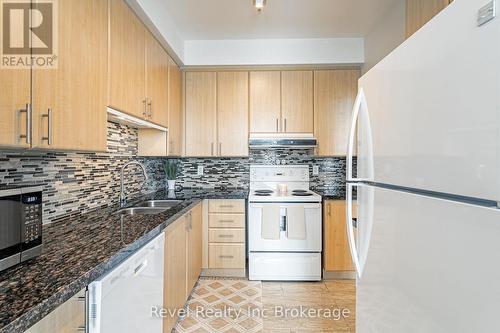 515 - 80 Port Street E, Mississauga (Port Credit), ON - Indoor Photo Showing Kitchen With Double Sink