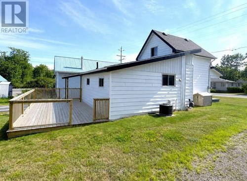 926 Main Street N, Callander, ON - Outdoor With Exterior