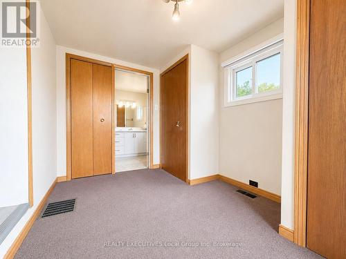 926 Main Street N, Callander, ON - Indoor Photo Showing Other Room