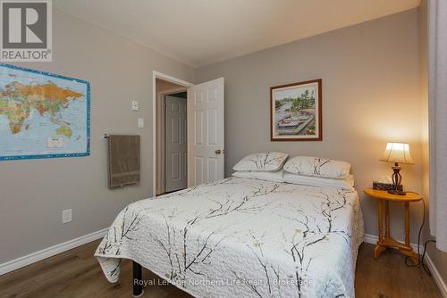 106 Lakeview Court, Bonfield, ON - Indoor Photo Showing Bedroom