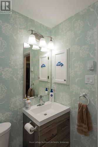 106 Lakeview Court, Bonfield, ON - Indoor Photo Showing Bathroom