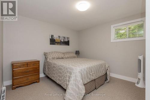 106 Lakeview Court, Bonfield, ON - Indoor Photo Showing Bedroom