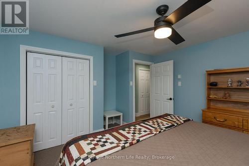106 Lakeview Court, Bonfield, ON - Indoor Photo Showing Bedroom