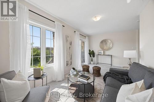 2488 Bromus Path, Oshawa (Windfields), ON - Indoor Photo Showing Living Room
