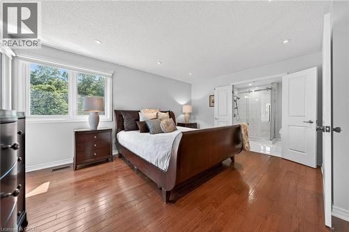5 Mays Crescent, Waterdown, ON - Indoor Photo Showing Bedroom