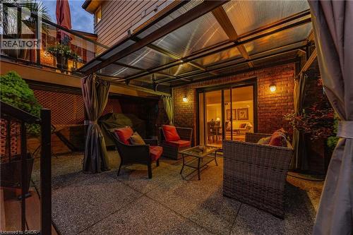 5 Mays Crescent, Waterdown, ON - 