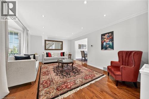 5 Mays Crescent, Waterdown, ON - Indoor Photo Showing Living Room