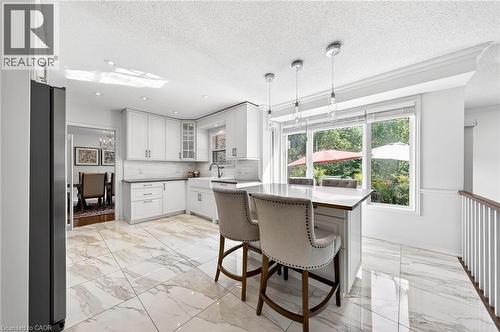 5 Mays Crescent, Waterdown, ON - Indoor