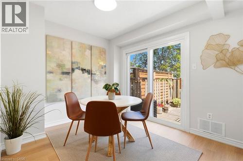 333 Meadows Boulevard Unit# 23, Mississauga, ON - Indoor Photo Showing Dining Room