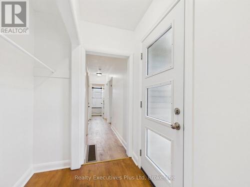 29 Queen Street, Sundridge, ON - Indoor Photo Showing Other Room